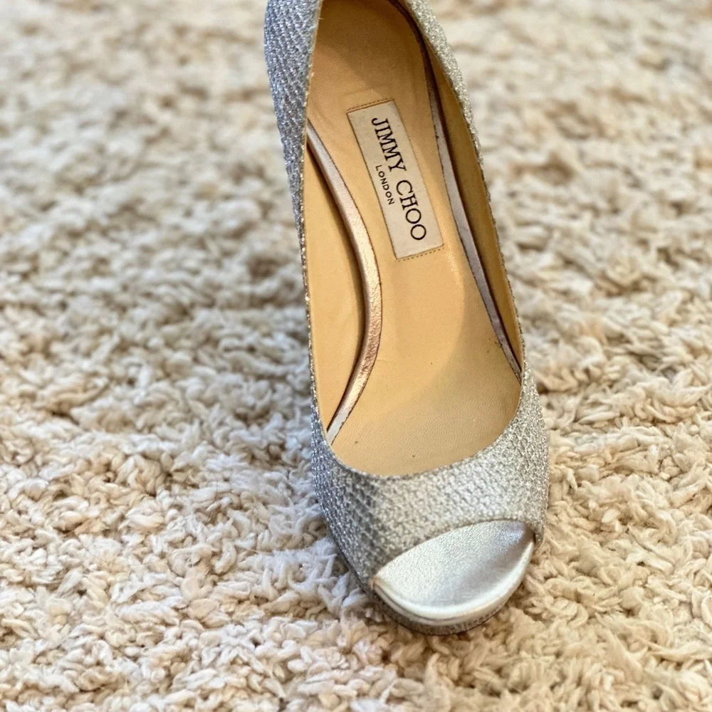 Jimmy Choo Luna 100 Glitter Fabric Platform Peep-Toe Pump, Size 39 - Picture 11 of 11